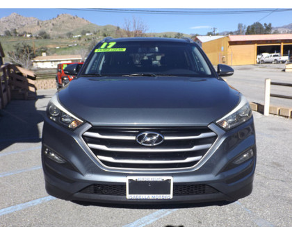 2017 HYUNDAI TUCSON SE PLUS